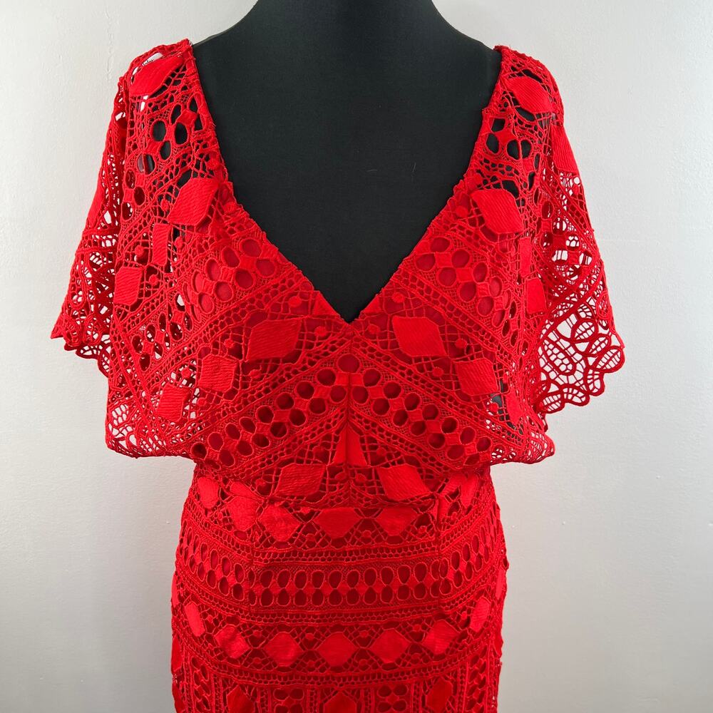 NWT Lulus First Kiss Red Floral Lace Kaftan Sleeve Sheath Cocktail Dress M NEW - Picture 2 of 10